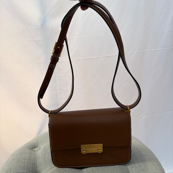 H&M Structured Tan Crossbody Bag with Gold-Tone Closure - Picture 3 of 8